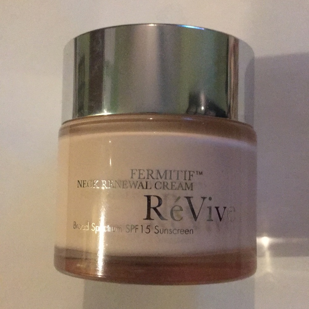 Révive fermitif neck renewal cream